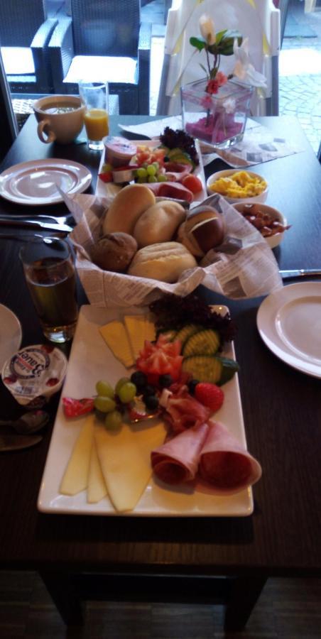 Wirtshaus Sonnenhof Otel Radebeul Dış mekan fotoğraf